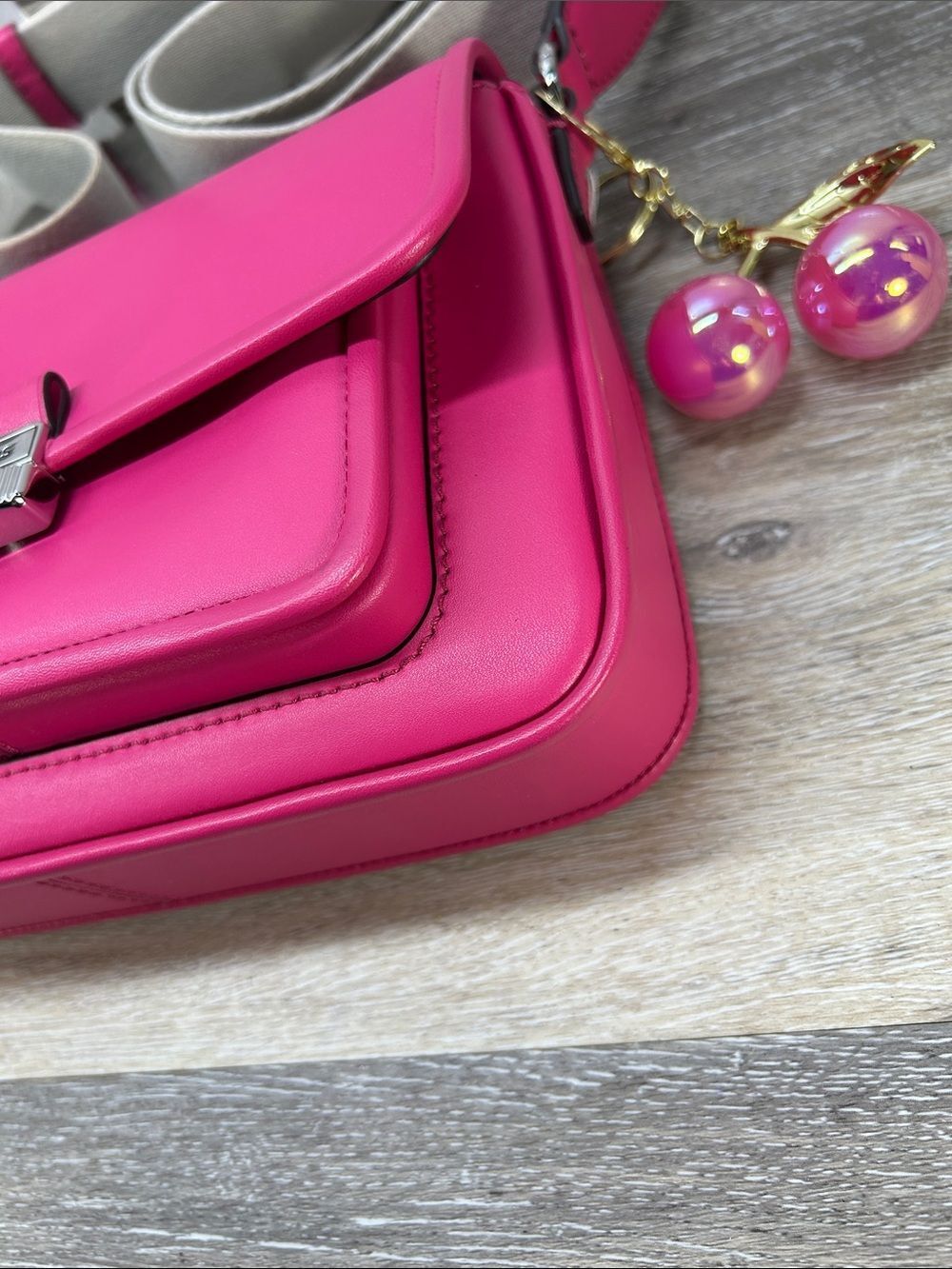 9032 Michael Kors pink crossbody 269129032 - Picture 6 of 12